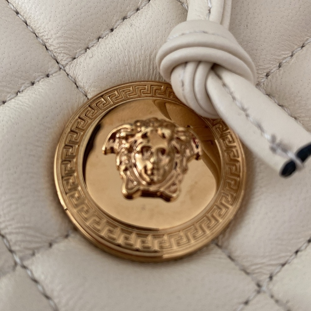 Versace Medusa Cream Quilted Lamb Leather Bucket Shoulder Bag - Picture 7 of 12